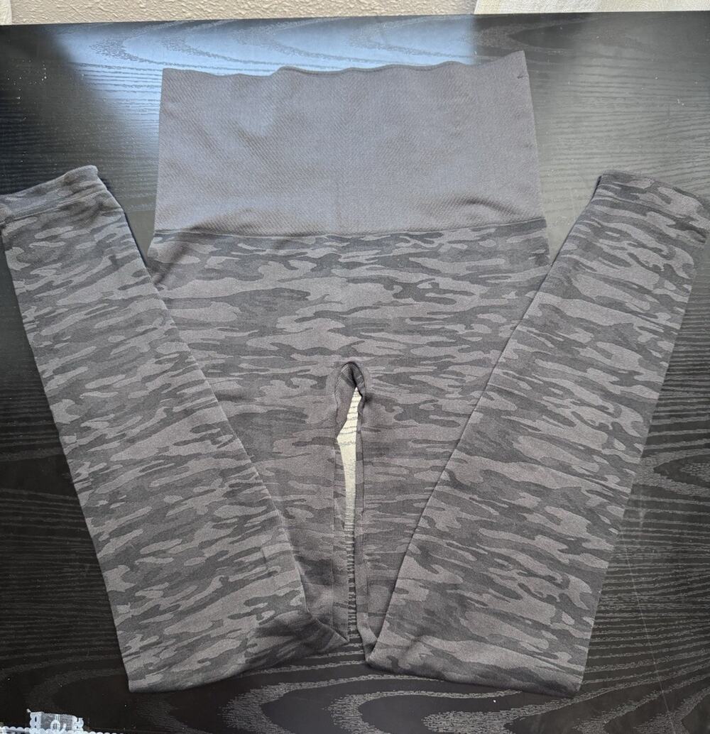 Assets By Spanx Shapewear Pants Womens Small Gray Camo High Waist Slimming SZ M